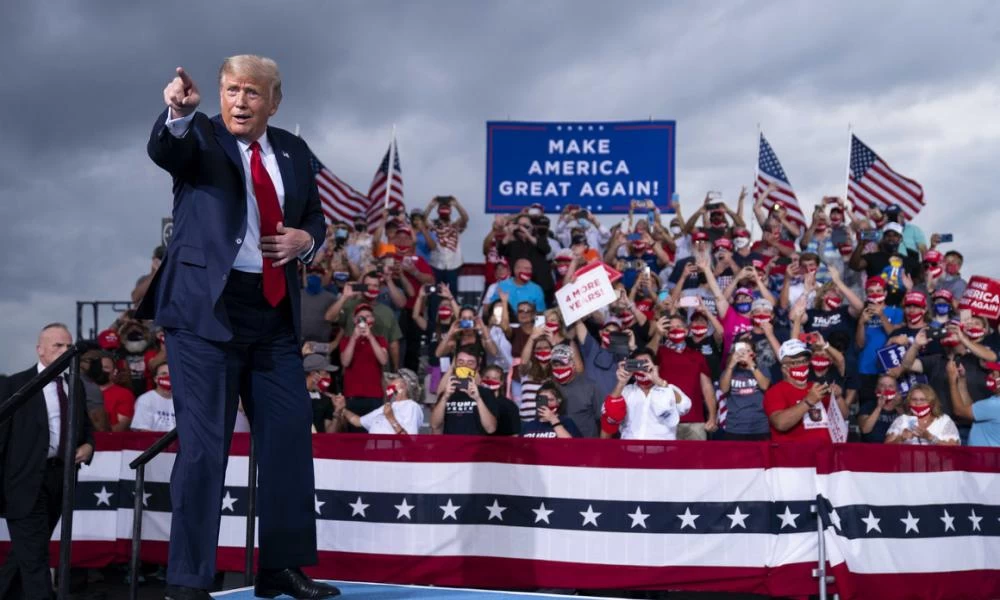 Τραμπ: Το σκέφτεται σοβαρά να είναι ξανά υποψήφιος το 2024